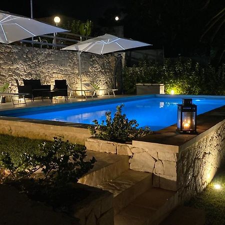 Villa Lucia With Salt Pool Fontane Bianche Exteriör bild